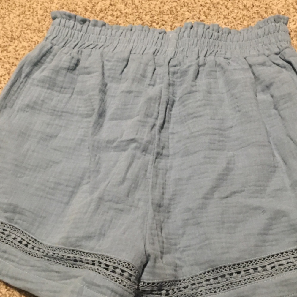 Cupshe shorts - Picture 3 of 4